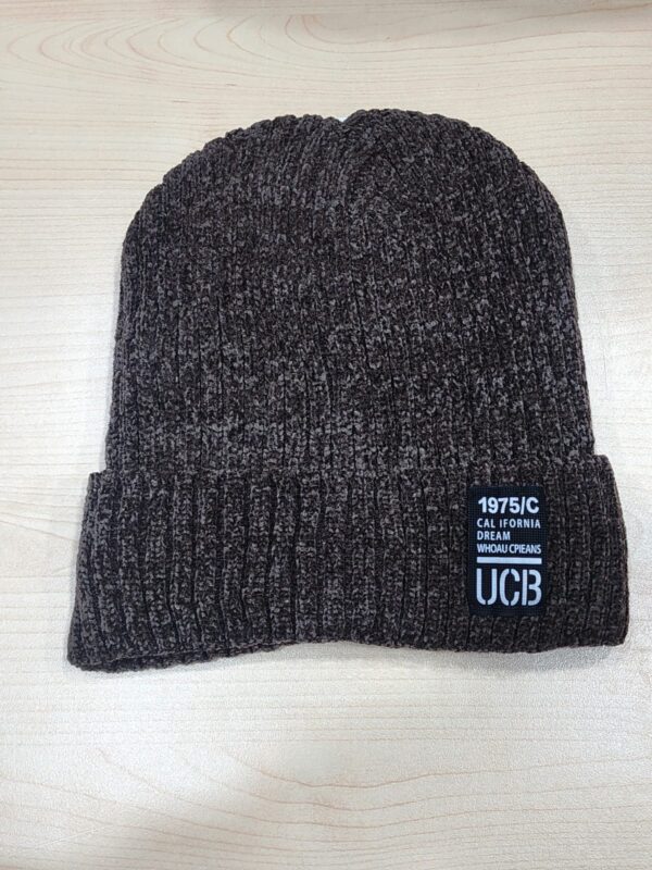 GORRO CON PIEL ADENTRO
