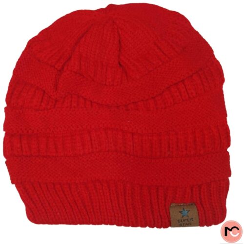MODA COOL (11) GORRO CON PIEL POMPOM