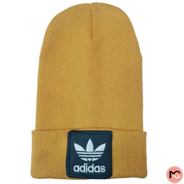 GORRO ROCKY