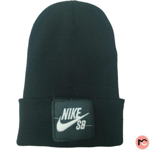 GORRO ROCKY
